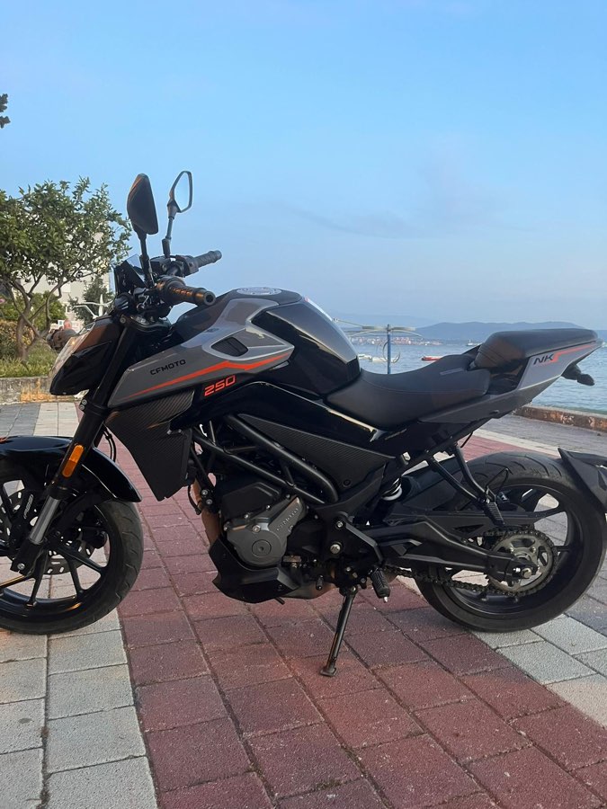 CF Moto 250NK - Foto 3