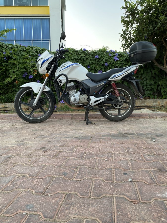 Honda CB125e - Foto 4
