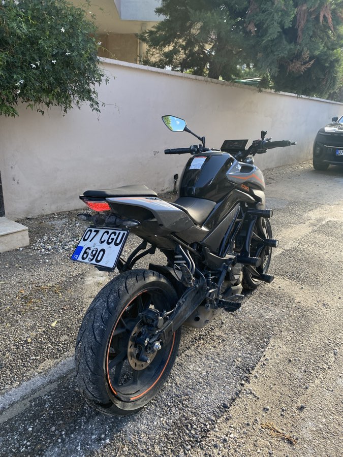 CF Moto 250NK - Foto 4