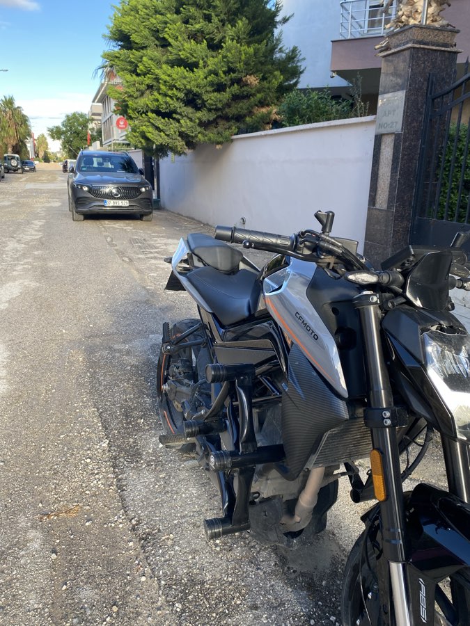 CF Moto 250NK - Foto 5