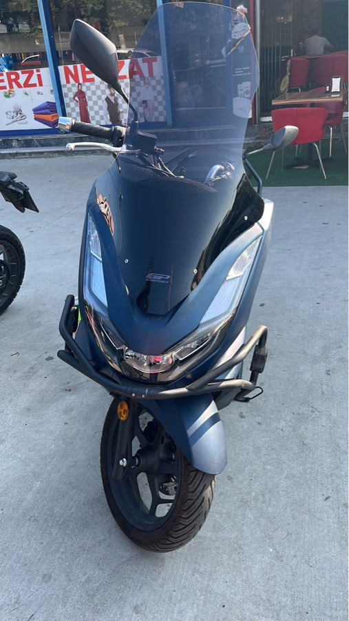 Honda PCX 125 2024 - acil satılık temiz Pcx