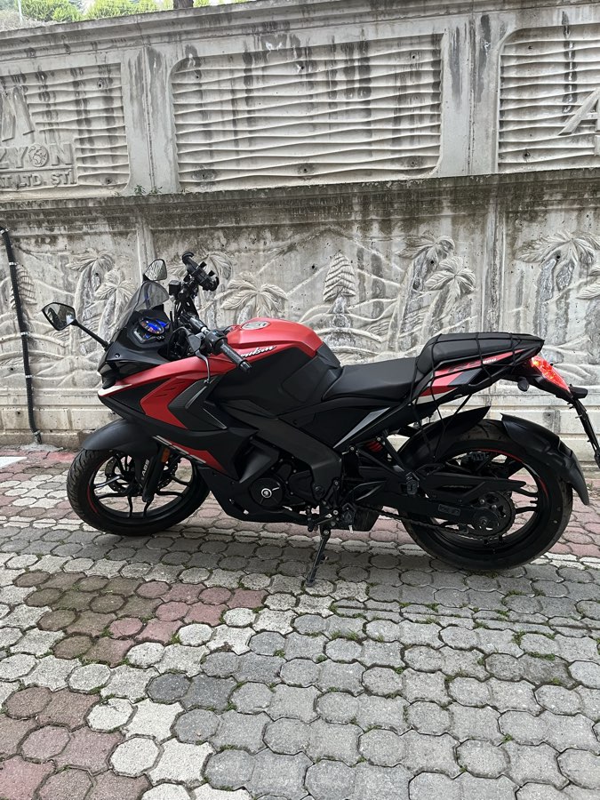 Bajaj Pulsar RS200 - Foto 5