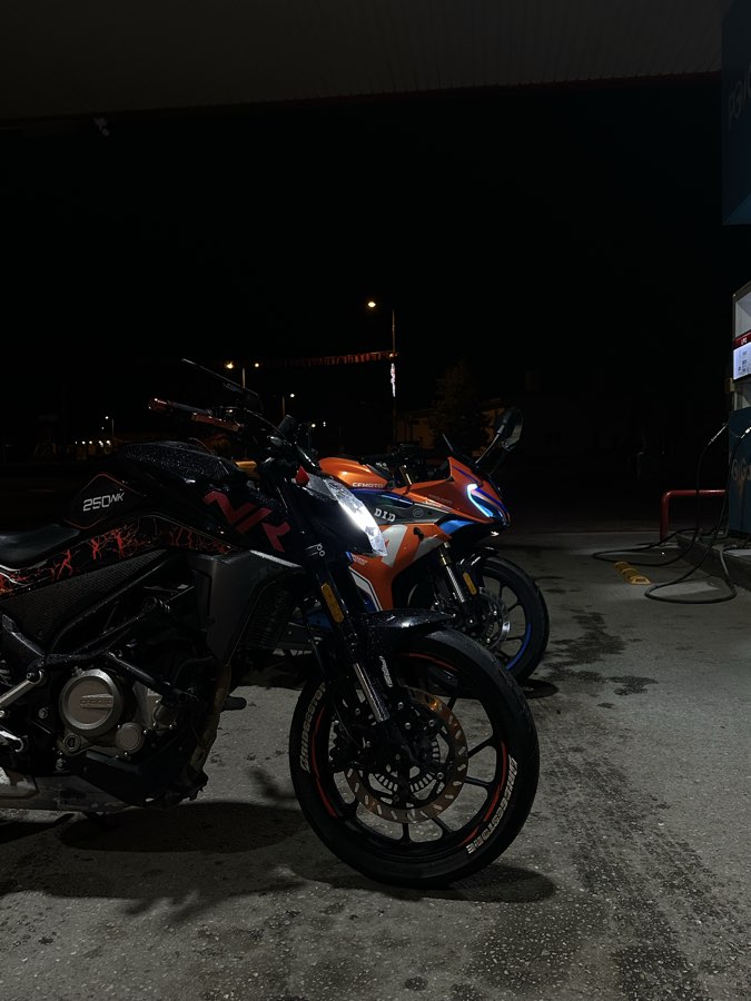 CF Moto 250NK - Foto 3