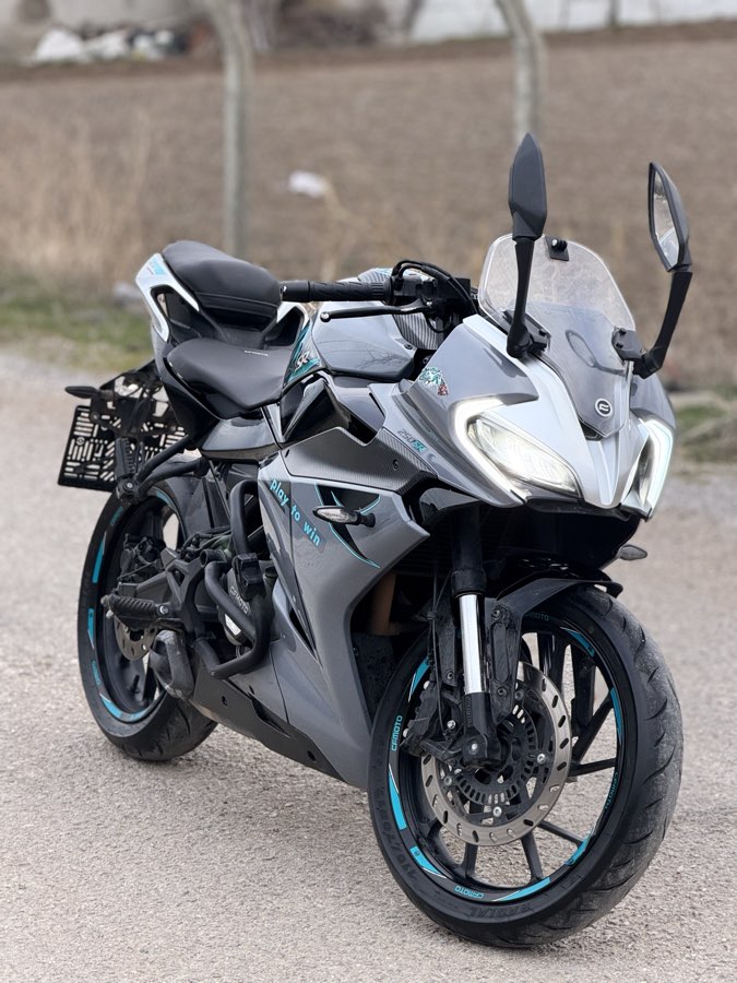 CF Moto 250SR 2024 - CF MOTO 250SR
