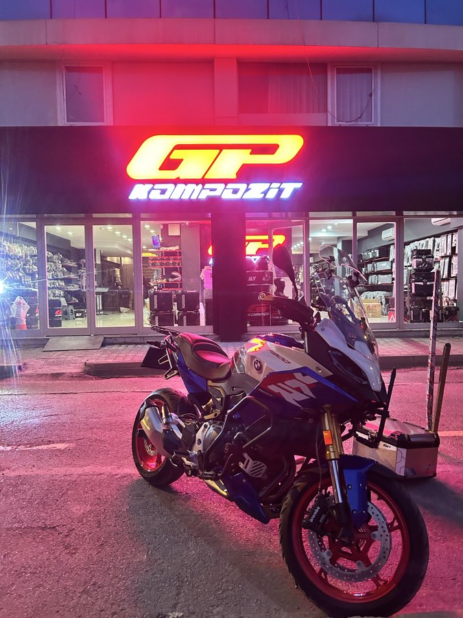 BMW F 900 XR - Foto 5