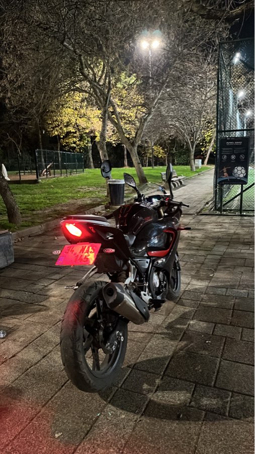 RKS SRK125-R 2024 - SRK125R EMSALLERİNE GÖRE ÇOK UYGUN ACİLİYETTEN SATILIK.