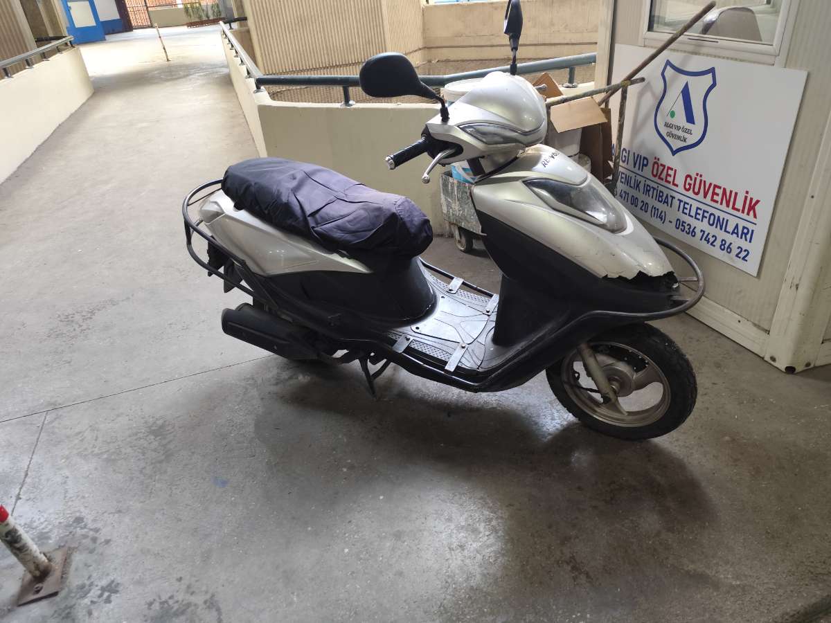 Revolt Rs 4 2020 - pzrlk payı var 16.000 TL'ye eliniz ayağınız olacak olan o motor