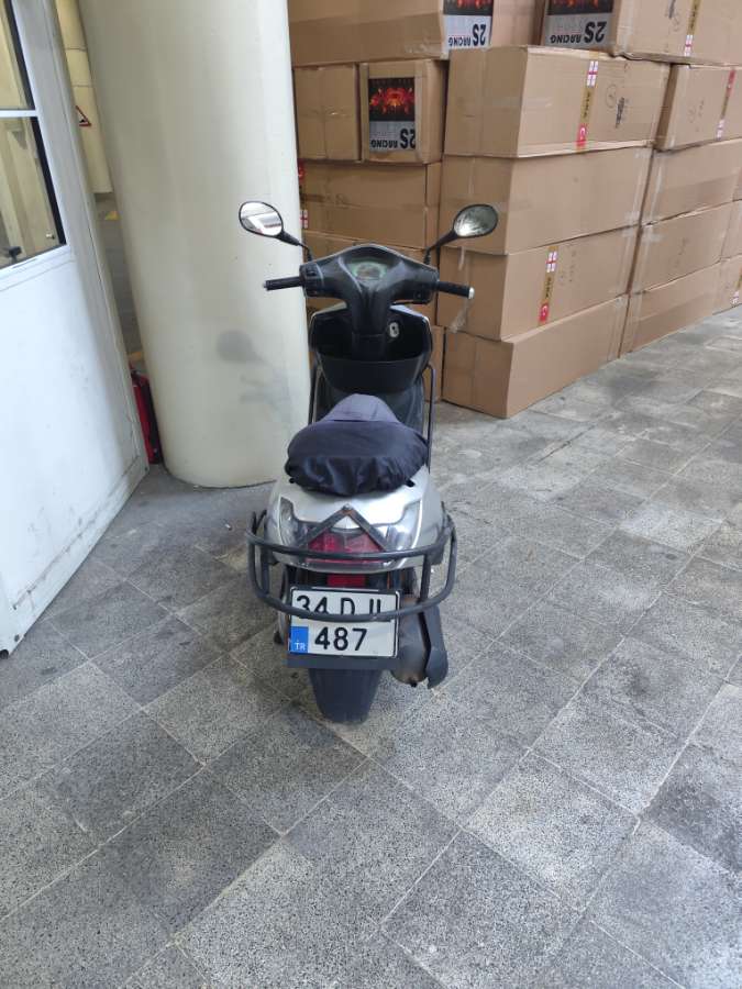 Revolt Rs 4 2020 - fotoğraf 4