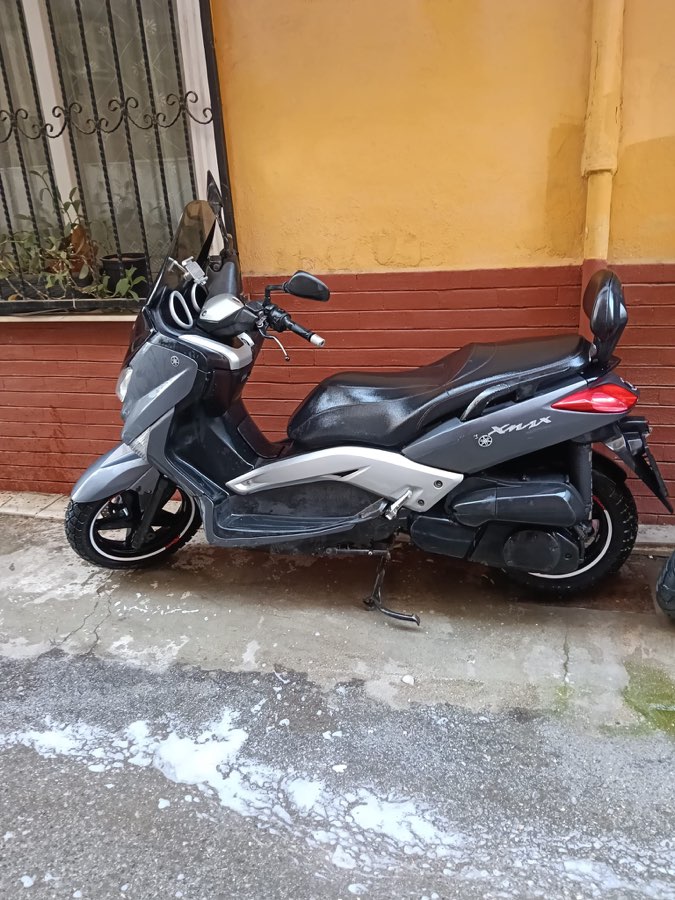Yamaha XMAX 250 - Foto 5