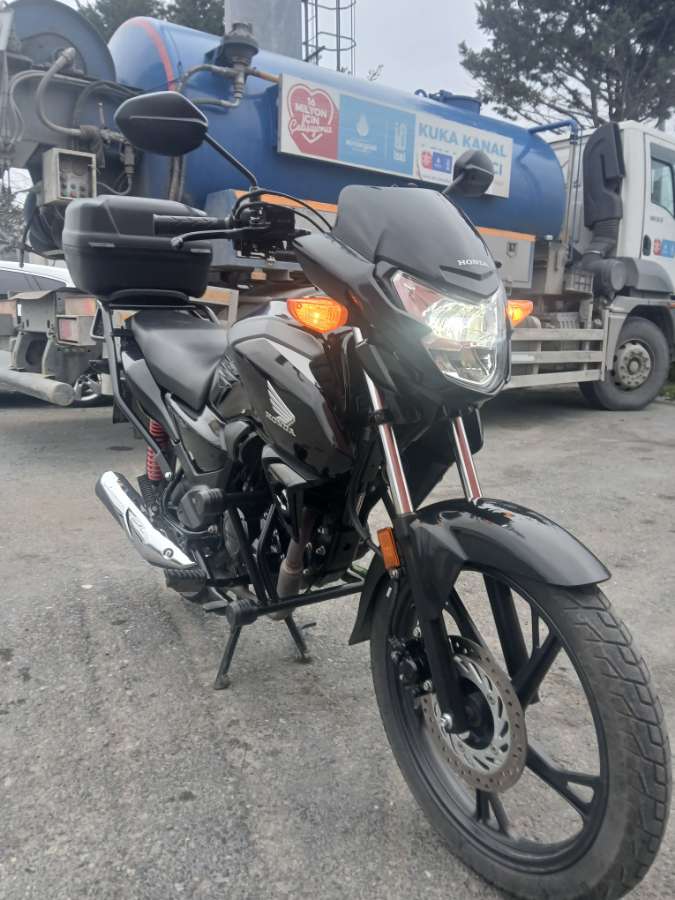 Honda CB125F - Foto 2