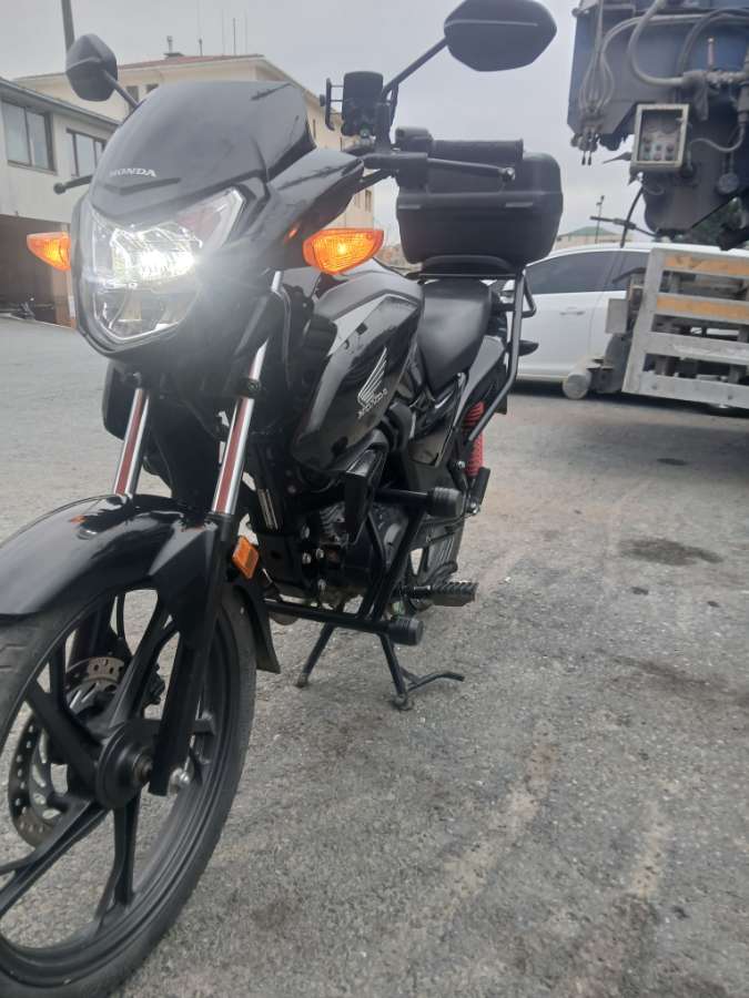 Honda CB125F - Foto 5