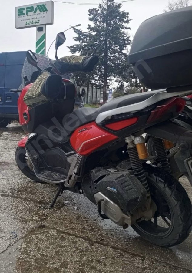 RKS Reale 125 - Foto 3