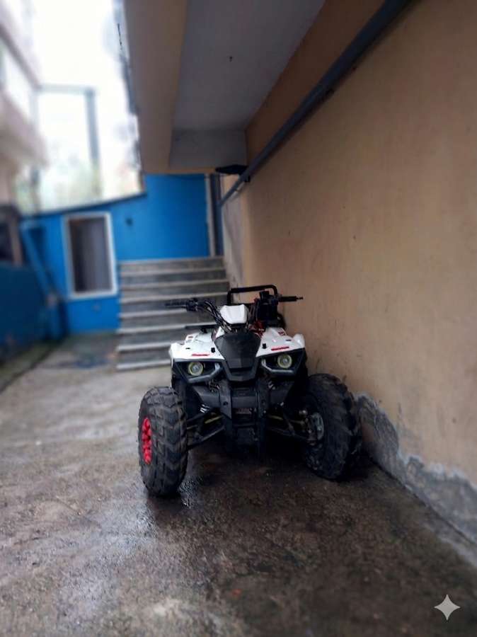 Kuba Hussar 135 2025 - 1 senelik motor ekran saymiyo direksiyon cok az yamuk