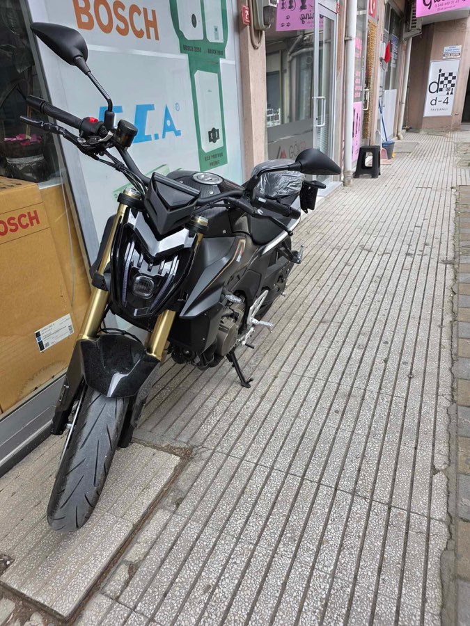 RKS SRK550 RS 2024 - RKS SRK 550cc