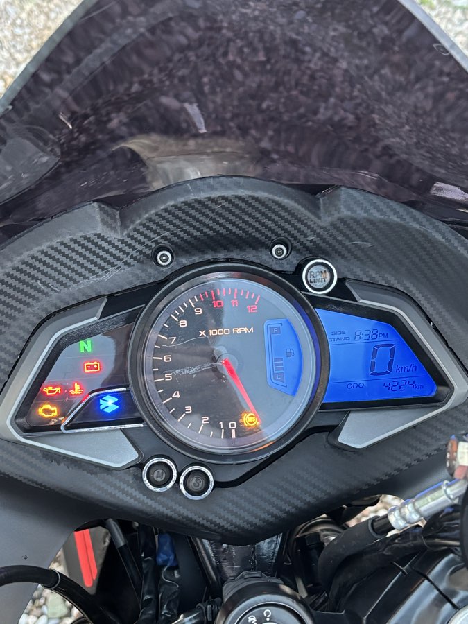 Bajaj Pulsar RS 200 - Foto 2