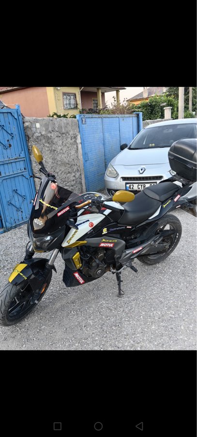 Bajaj 2017 - Foto 2