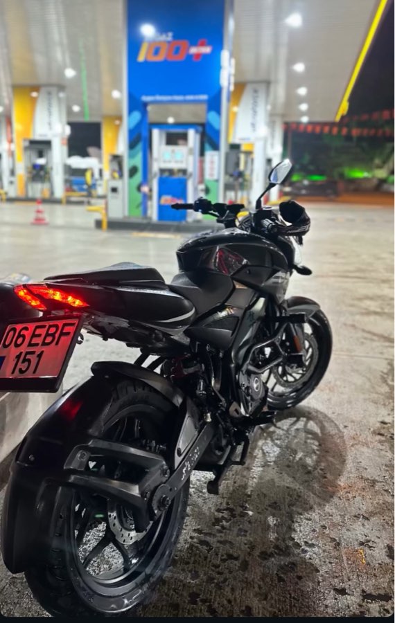 Bajaj Pulsar NS 200 - Foto 5