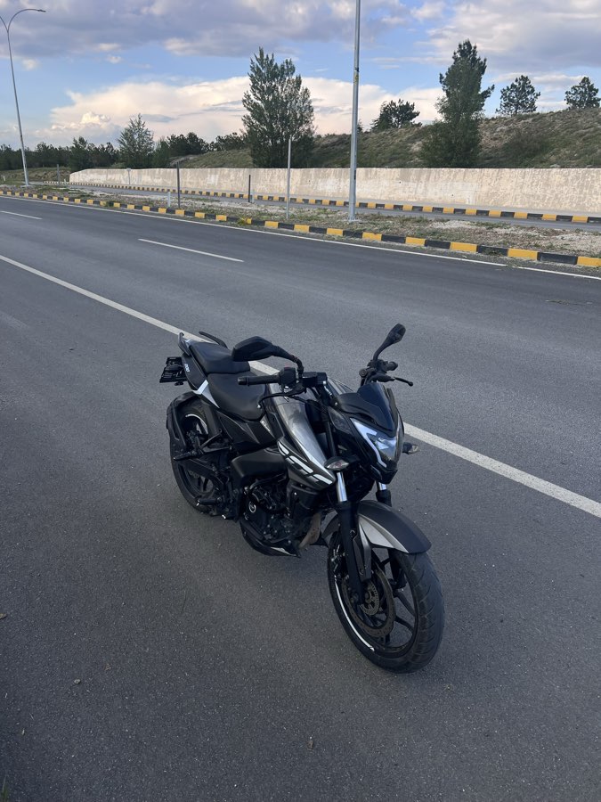 Bajaj Pulsar NS200 2022 - Pulsar NS200 2022 Model ABS Masrafsız, Çekme Belgeli