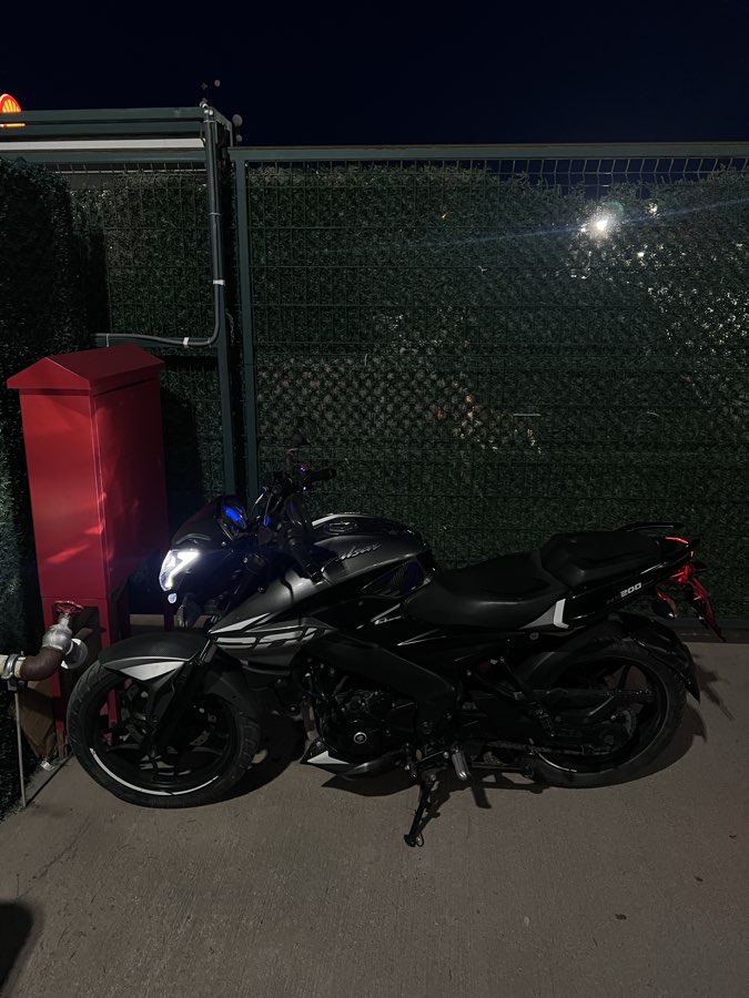 Bajaj Pulsar NS200 - Foto 5