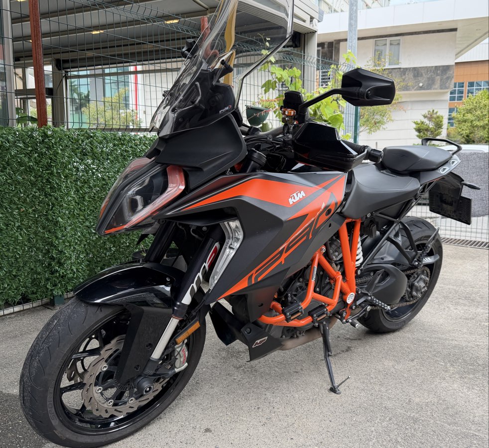 KTM 1290 Super Duke GT - Foto 2
