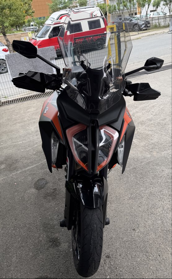 KTM 1290 Super Duke GT - Foto 3