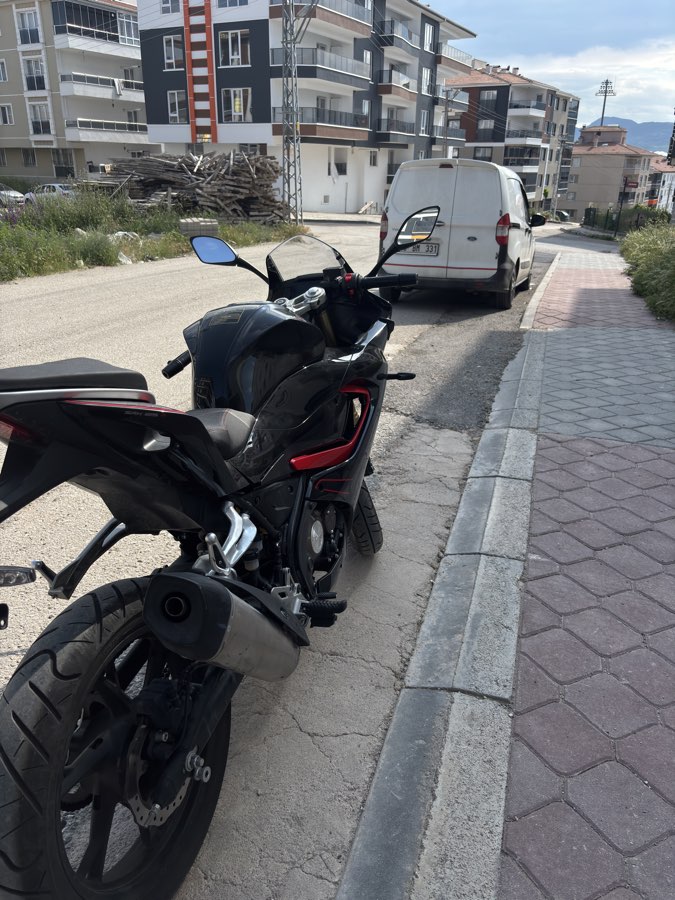 RKS SRK125-R - Foto 2