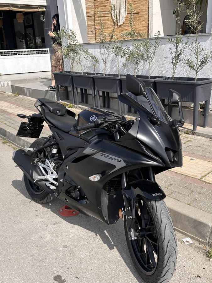 Yamaha YZF-R125 2025 - Yamaha YZF-r125 2025 model