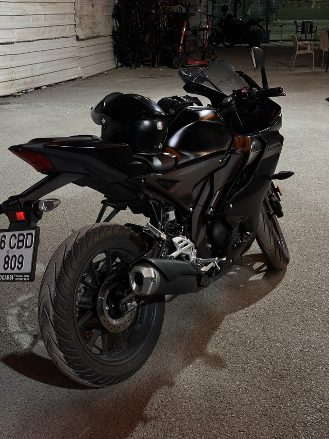 Yamaha YZF-R125 - Foto 2