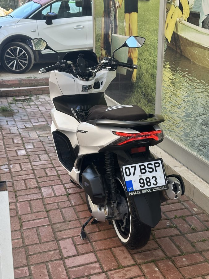 Honda PCX 2024 - Foto 3