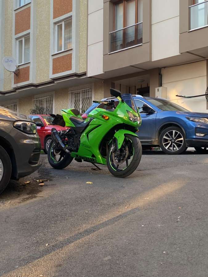 Kawasaki Ninja 250 - Foto 3