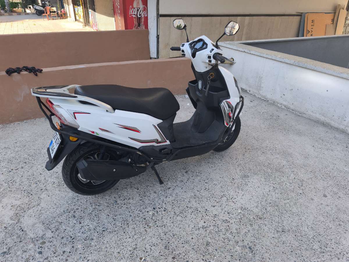Falcon Mocco 50 2023 - İhtiyaçtan dolayı satılıktır falcon mocco 50CC