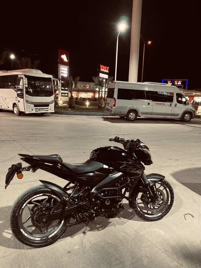 Bajaj Pulsar NS200 - Foto 5