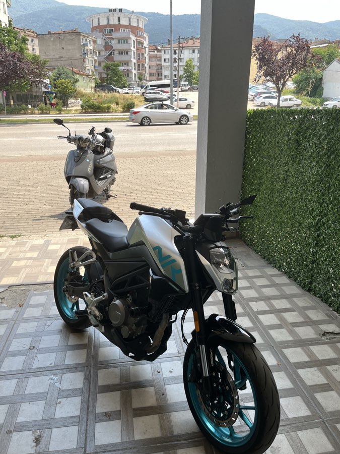 CF Moto 250NK 2022 - Temiz 250nk garaj motoru