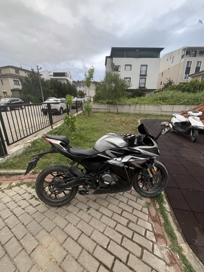 CF Moto 250SR - Foto 2