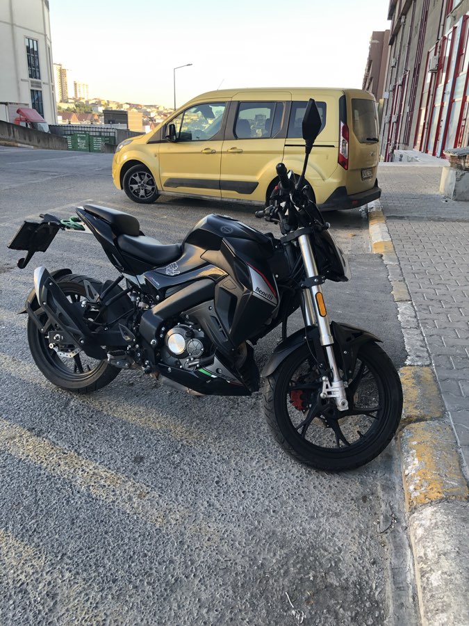 Benelli BN 125 - Foto 2