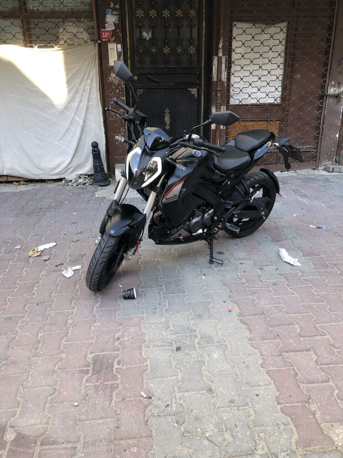 Benelli BN 125 - Foto 4