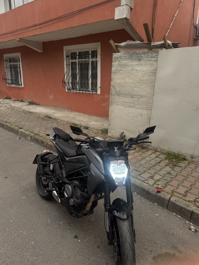 CF Moto 250NK - Foto 5