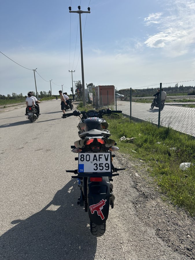 Bajaj Pulsar 200 NS - Foto 5
