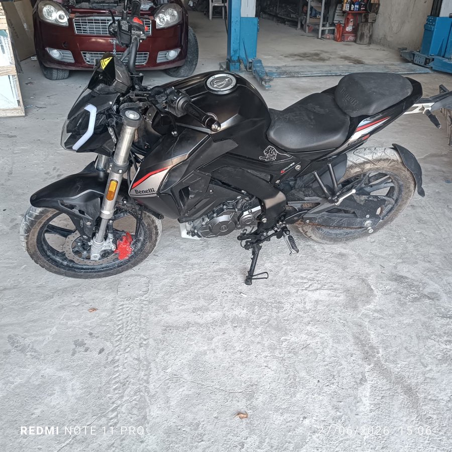 Benelli BN 125 - Foto 3