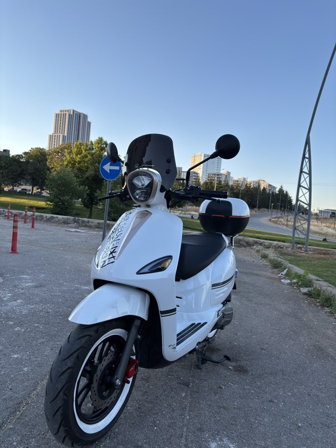 RKS Neon 125 - Foto 2