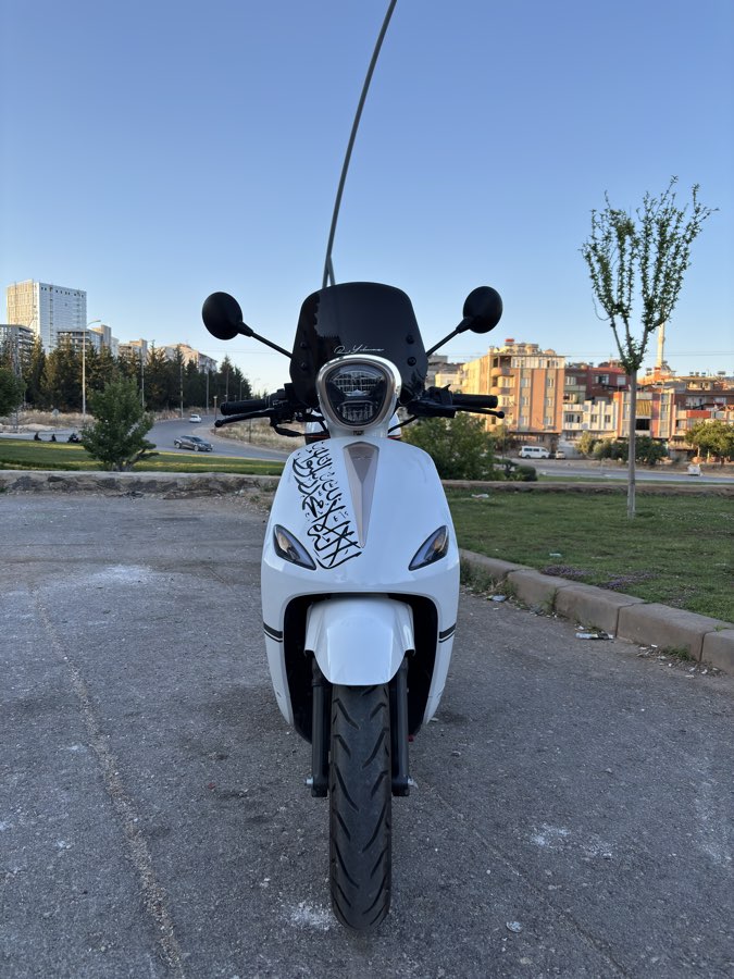 RKS Neon 125 - Foto 4