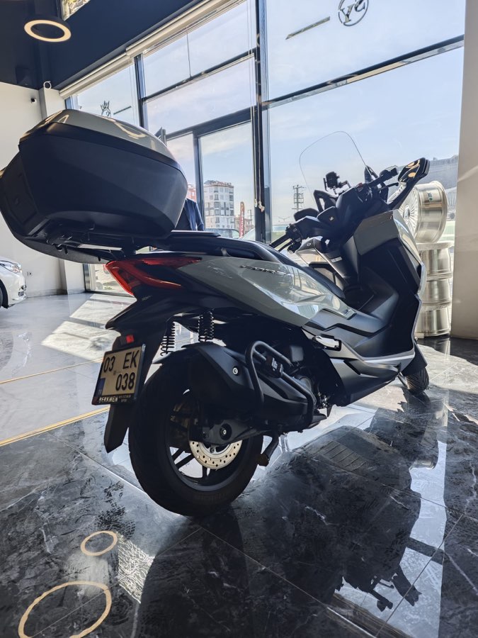 Honda Forza 250(NSS250) - Foto 2