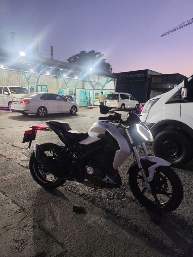 Benelli BN 125 - Foto 5