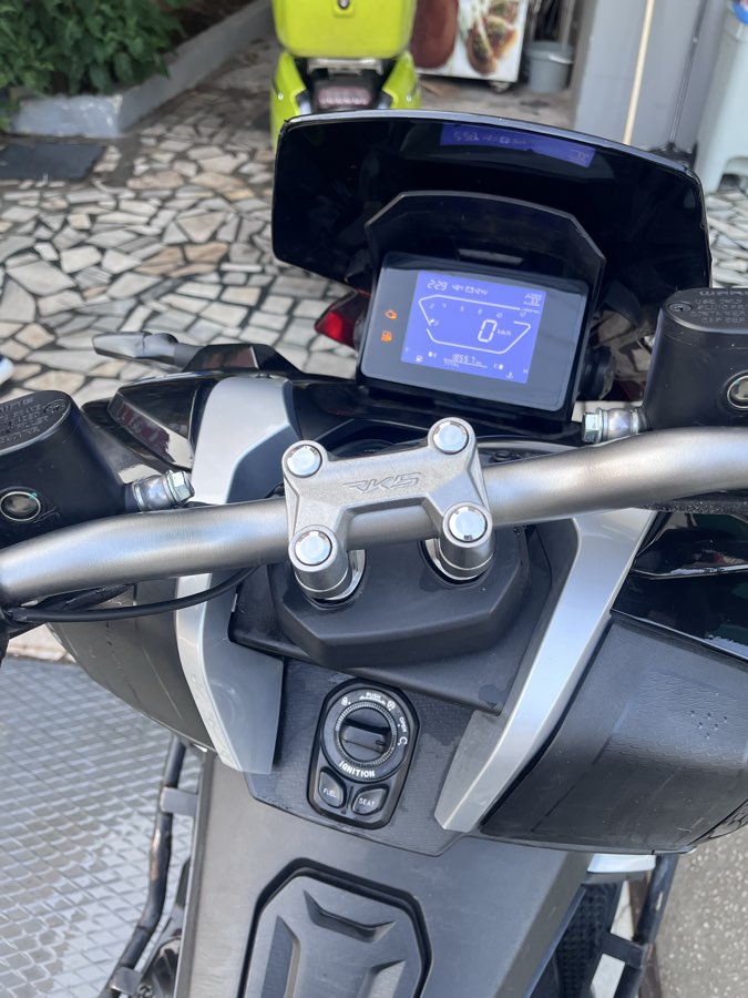 RKS Reale 125X - Foto 3