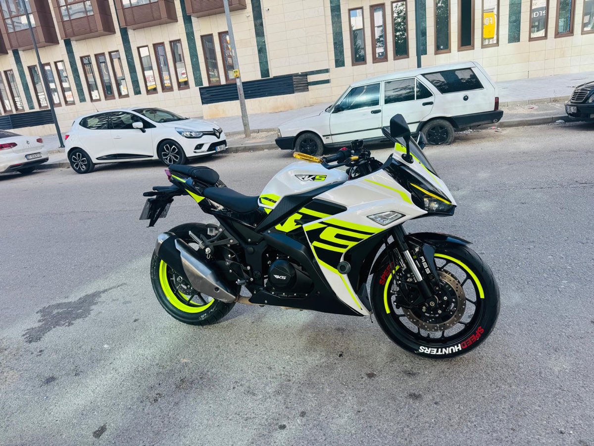 RKS A 250 2023 - RKS R250r