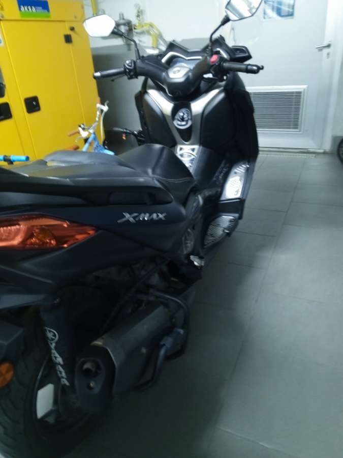 Yamaha XMAX 250 - Foto 4