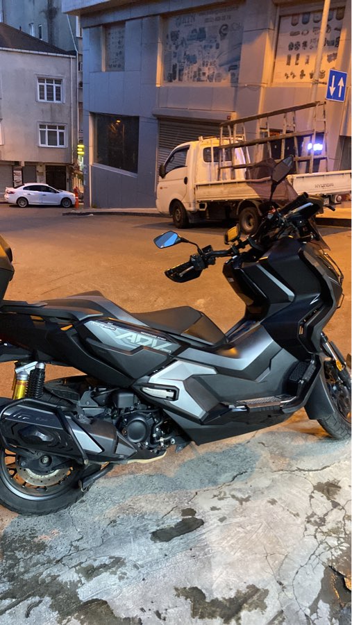 Honda ADV350 2025 - full ekstralı dolu Adv350 se