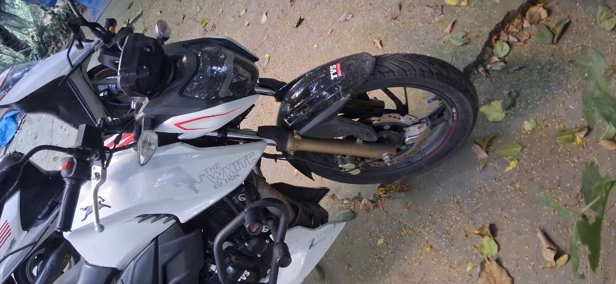 TVS Apache RTR 200 - Foto 2