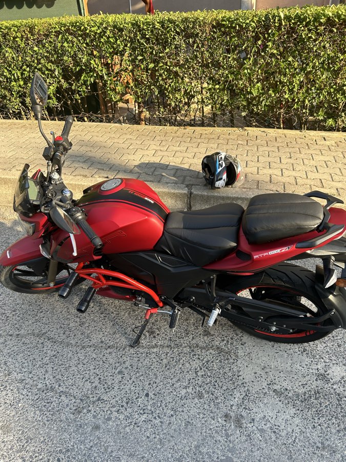 TVS Apache RTR 200 - Foto 2