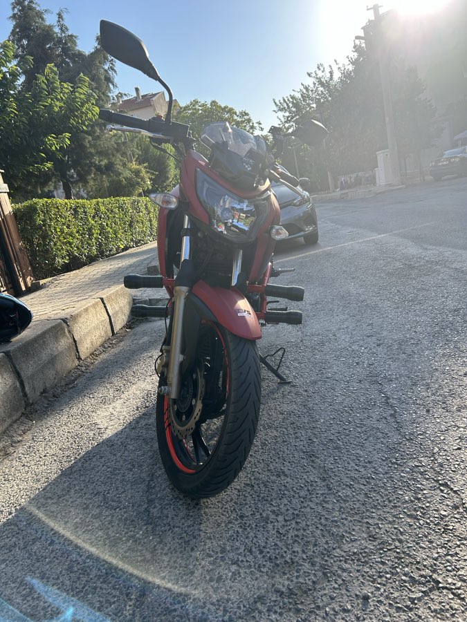 TVS Apache RTR 200 - Foto 4